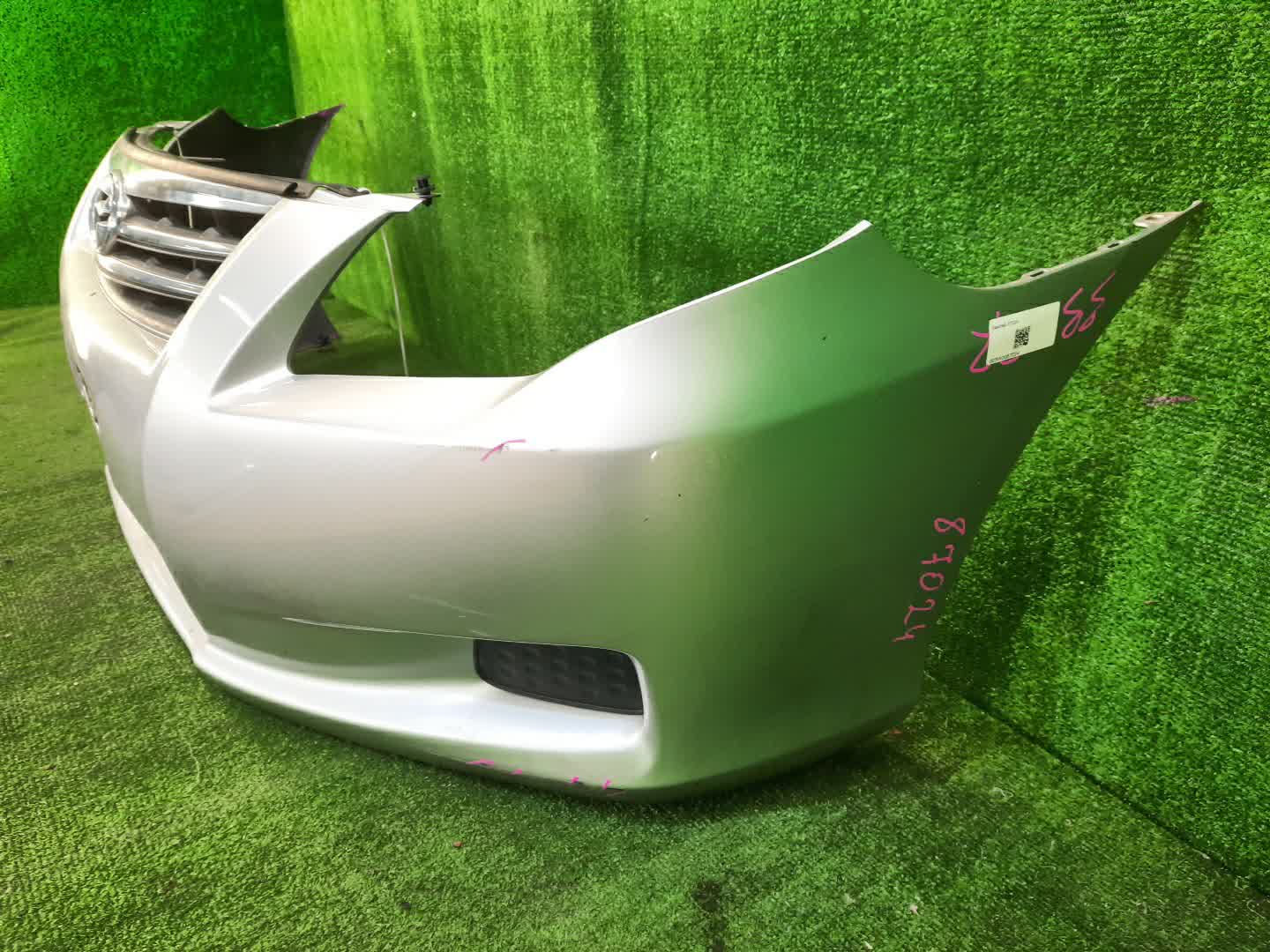 Бампер передний TOYOTA COROLLA FIELDER, COROLLA AXIO ZRE144G, ZRE142G, NZE144G, NZE141G, NZE141, NZE144, ZRE142, ZRE144 87024 2 ракурс Бампер передний TOYOTA COROLLA FIELDER, COROLLA AXIO ZRE144G, ZRE142G, NZE144G, NZE141G, NZE141, NZE144, ZRE142, ZRE144 87024 2 ракурс