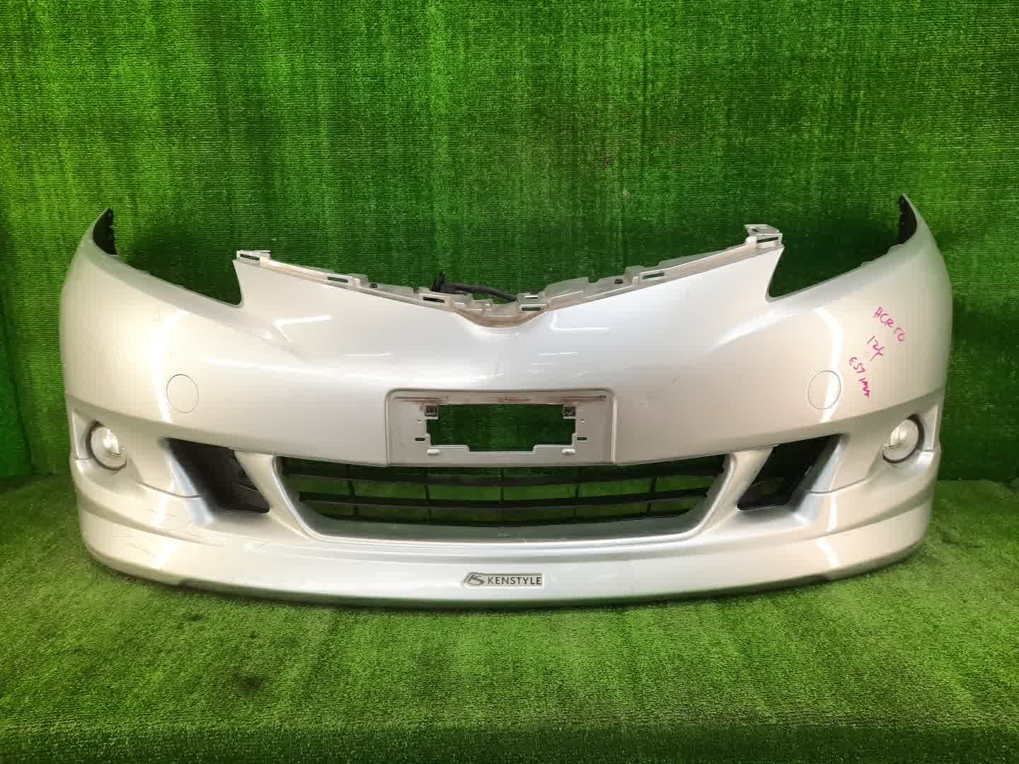 Бампер передний TOYOTA ESTIMA ACR50W 0136 1 ракурс