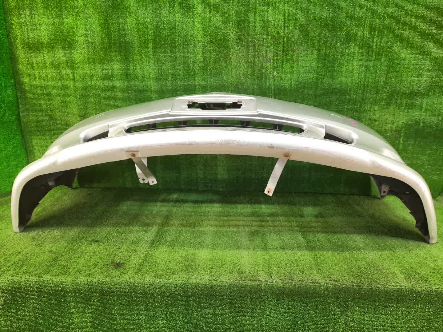 Бампер передний TOYOTA ESTIMA ACR50W 0136 4 ракурс