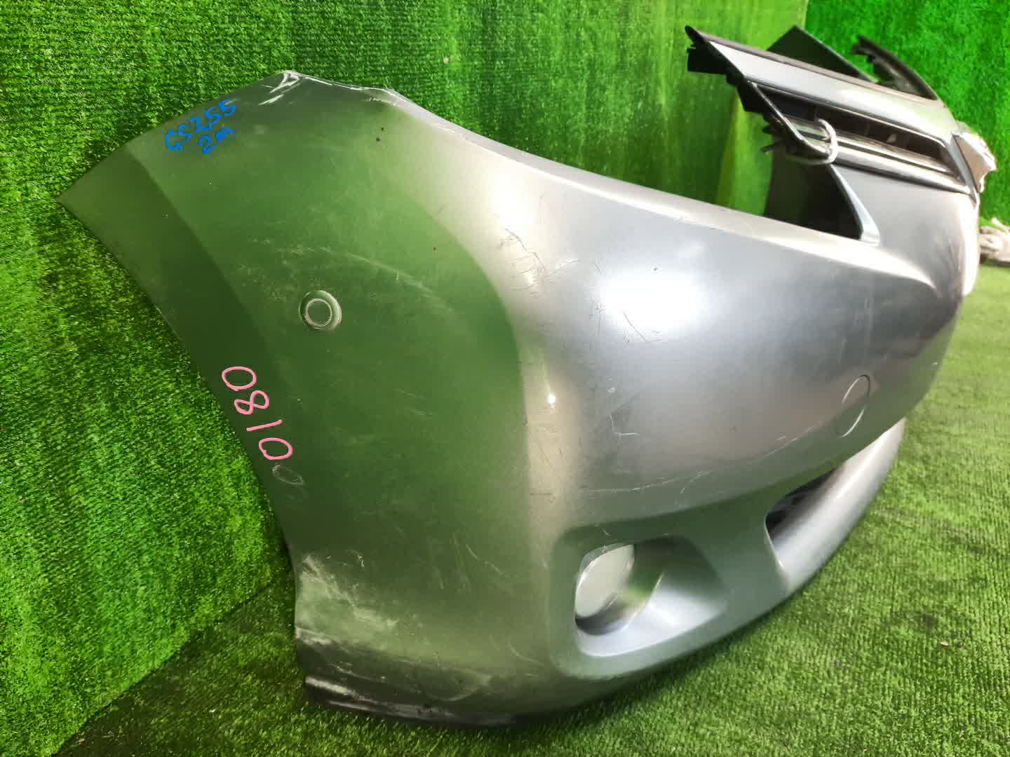 Бампер передний TOYOTA ESTIMA ACR50W 0180 3 ракурс