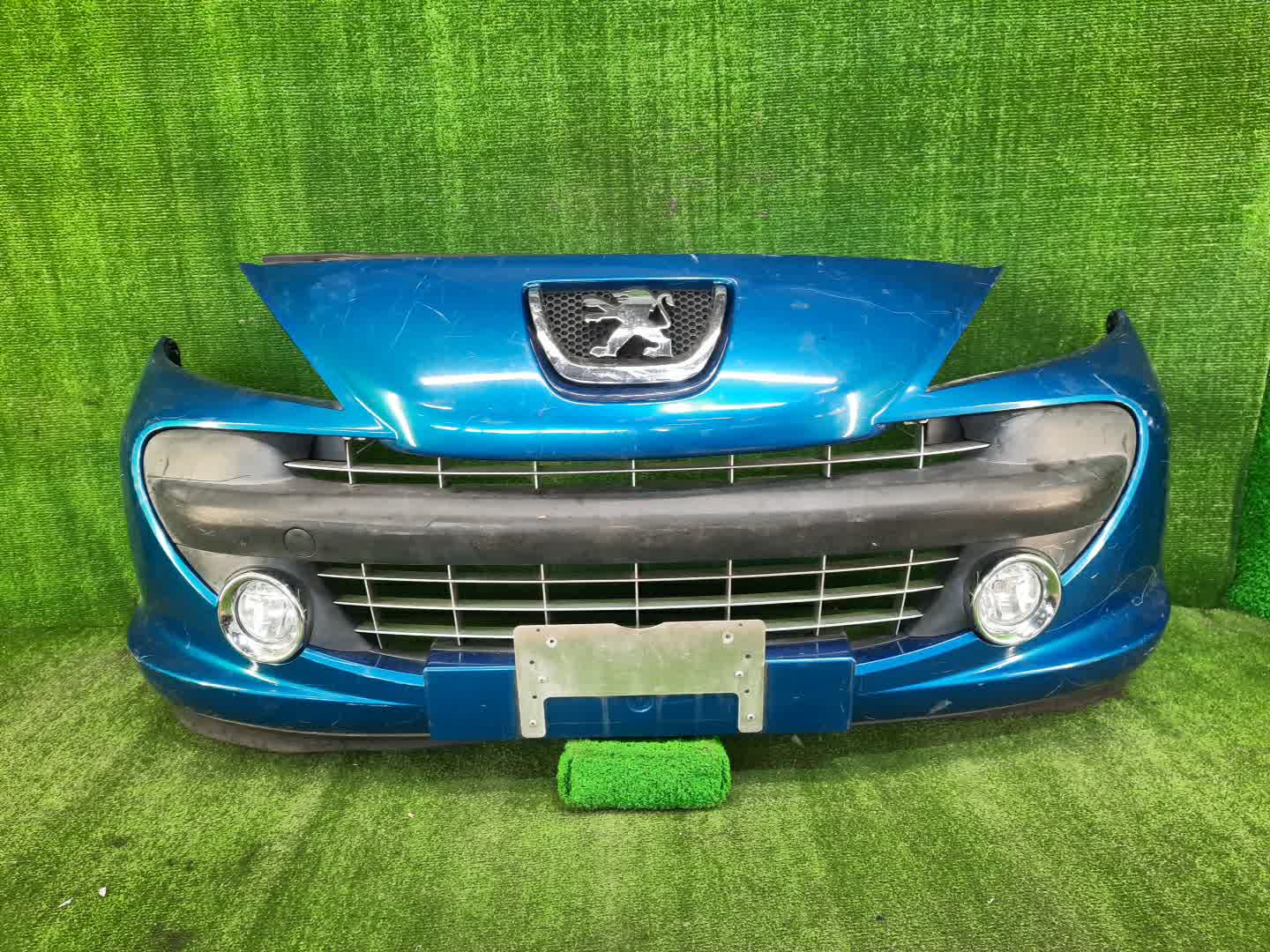 Бампер передний PEUGEOT 207 WC 0201 1 ракурс