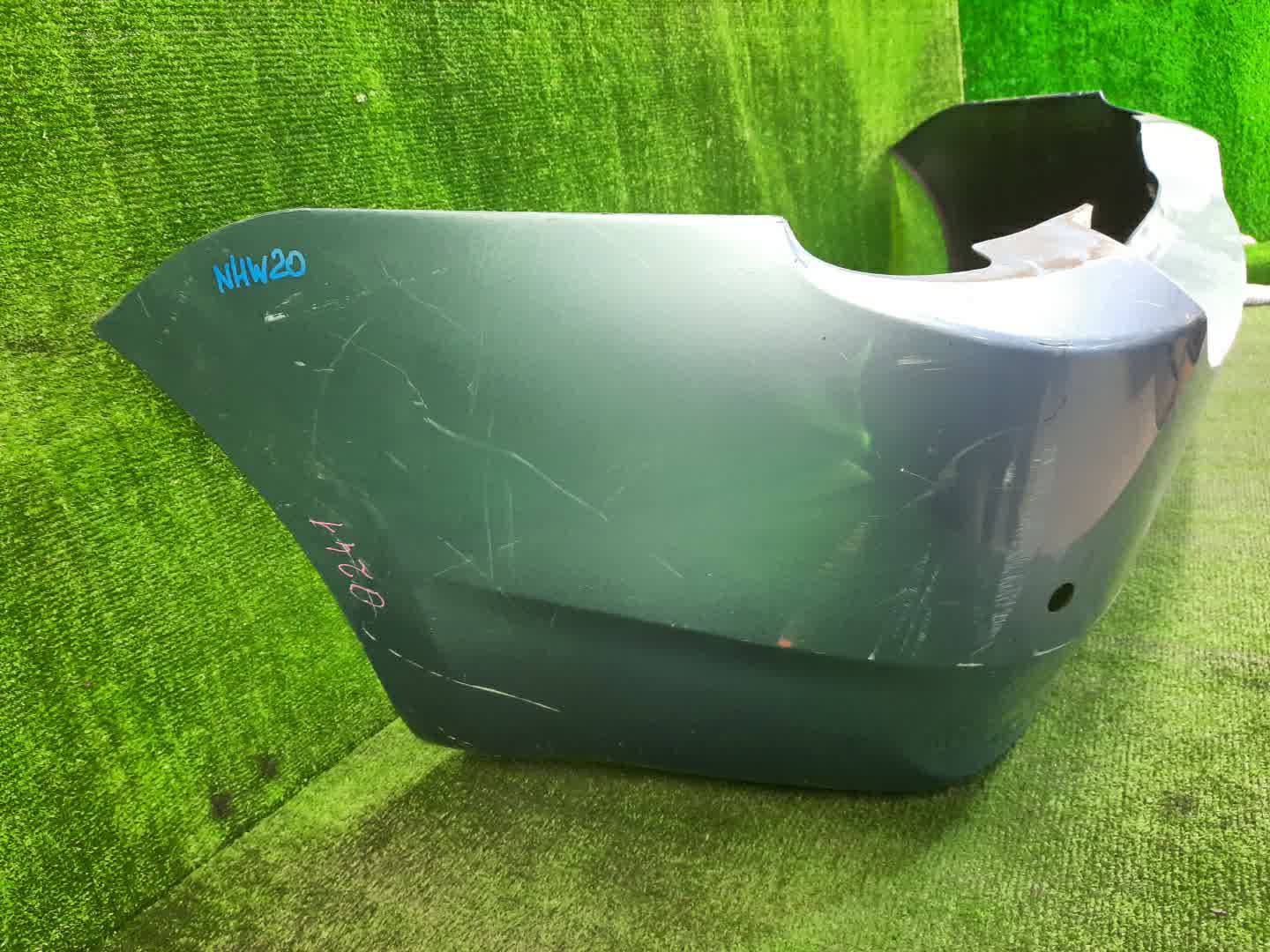 Бампер задний TOYOTA PRIUS NHW20 0241 4 ракурс
