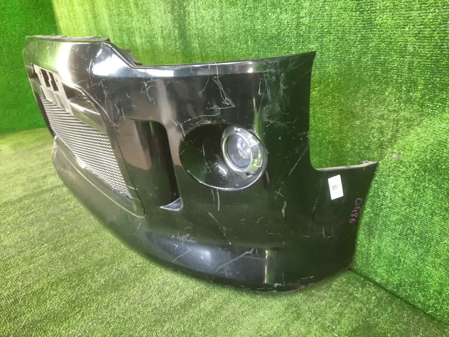 Бампер передний MITSUBISHI DELICA D5 CV1W, CV2W, CV4W, CV5W 0486 2 ракурс
