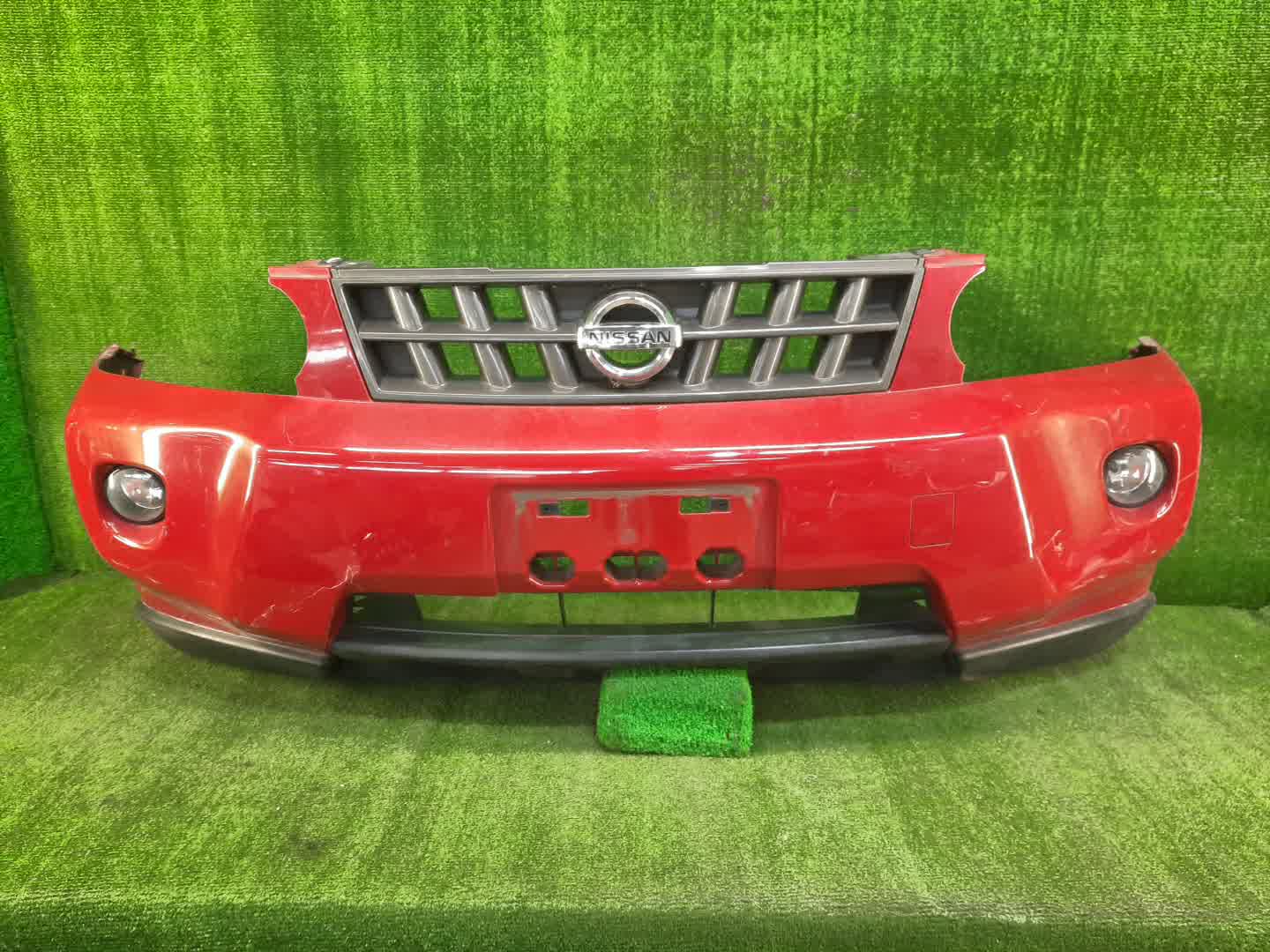 Бампер передний NISSAN X-TRAIL T31, NT31, DNT31, TNT31 0559 1 ракурс
