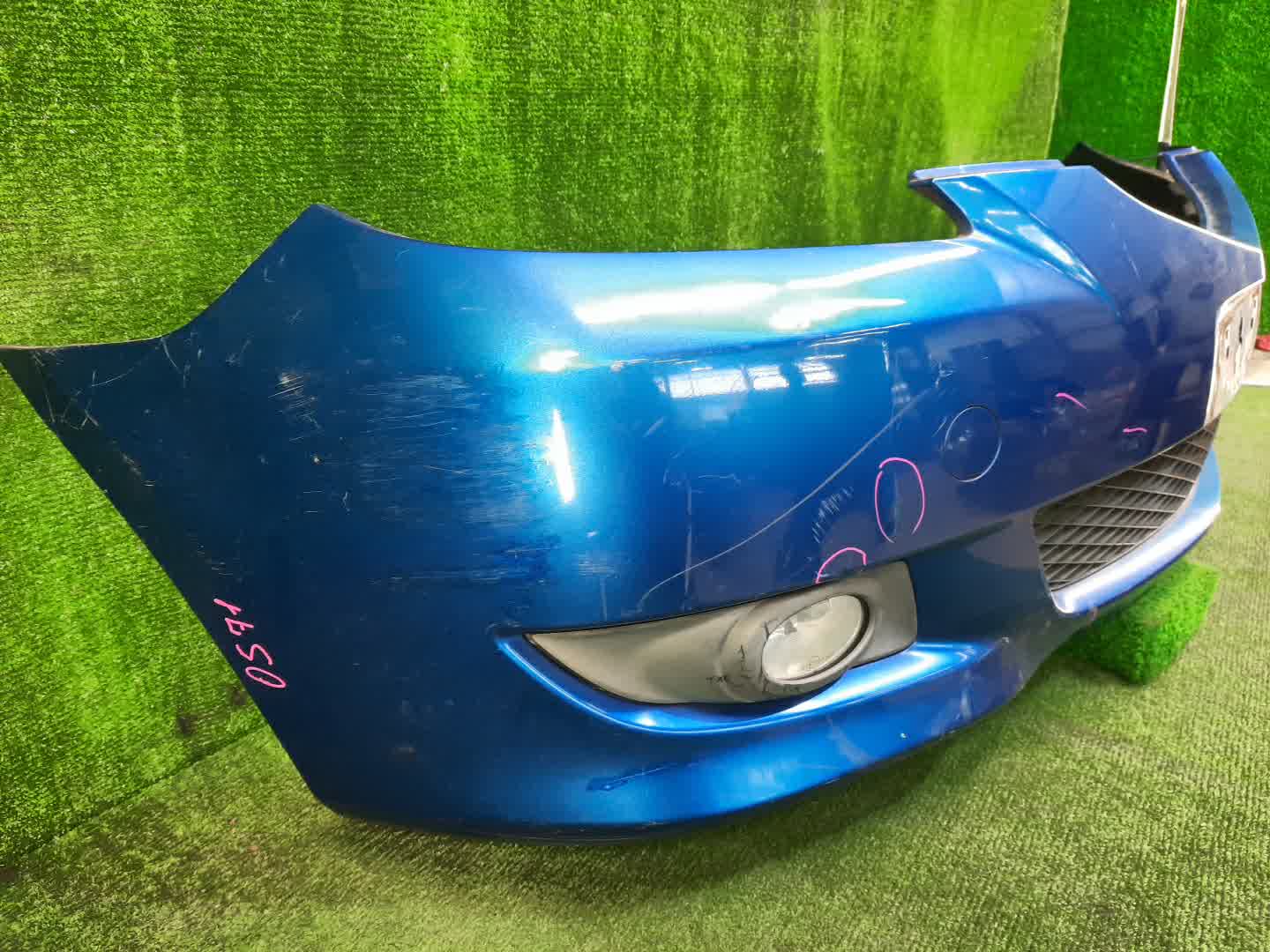 Бампер передний MAZDA AXELA, MAZDA 3, 3 BK5P, BK3P, BKEP, BK WAGON 4 ракурс