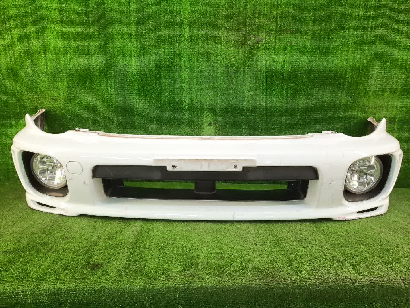 Бампер передний SUBARU IMPREZA WRX, IMPREZA GDA, GGA, GDD, GG2, GG9, GGD, GG3, GGC, GD3, GD2, GD9 0691 1 ракурс