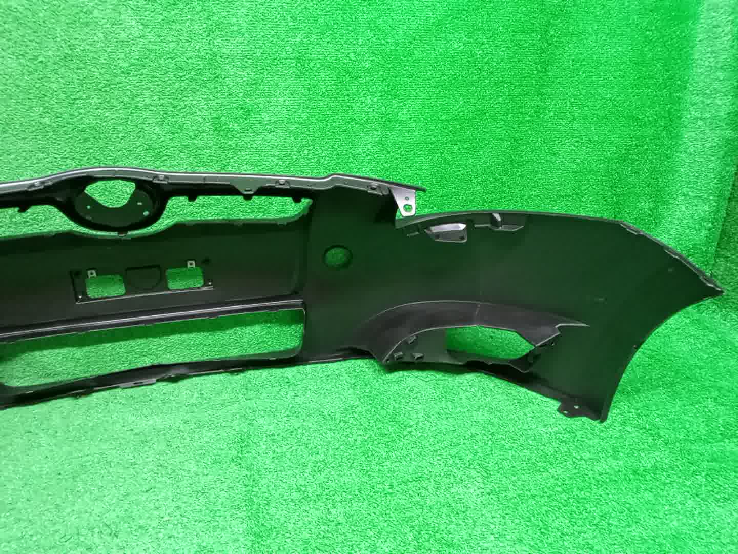 Бампер передний TOYOTA AURIS ZRE152H, NZE154H, ZRE152, NZE151H, ZRE154H 52119-12953 3 ракурс