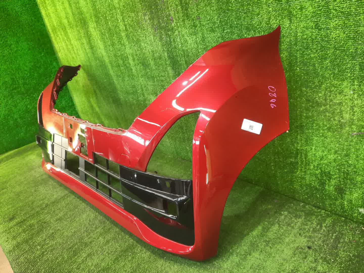 Бампер передний NISSAN ROOX B44A 0846 2 ракурс
