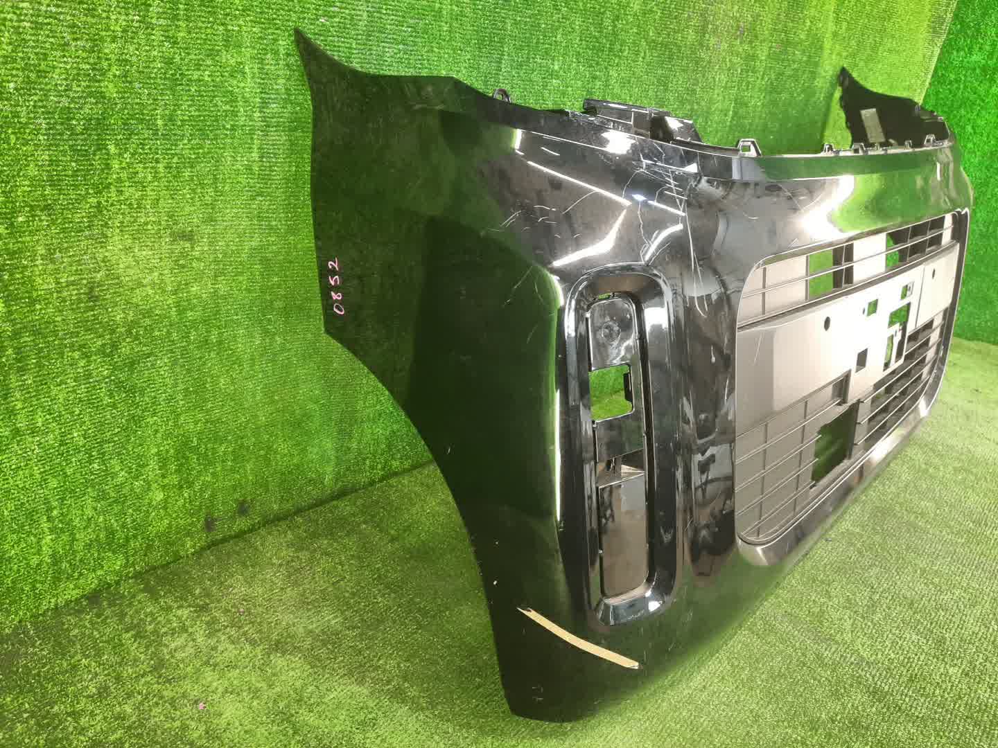 Бампер передний NISSAN ROOX B44A 0852 3 ракурс