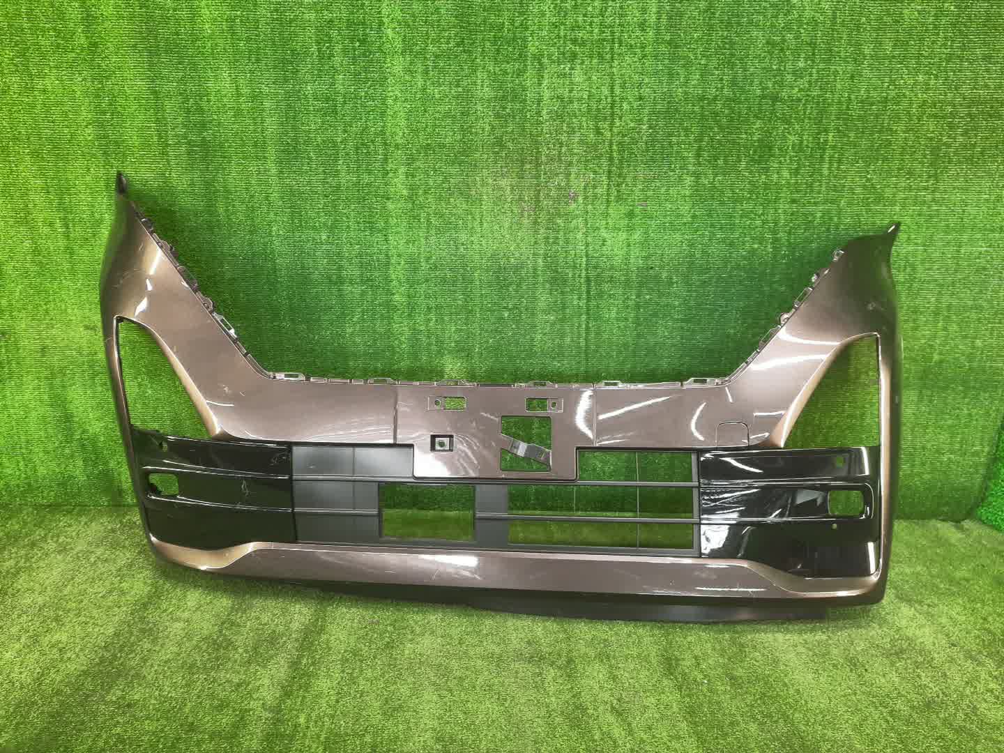 Бампер передний NISSAN ROOX B44A 0855 1 ракурс