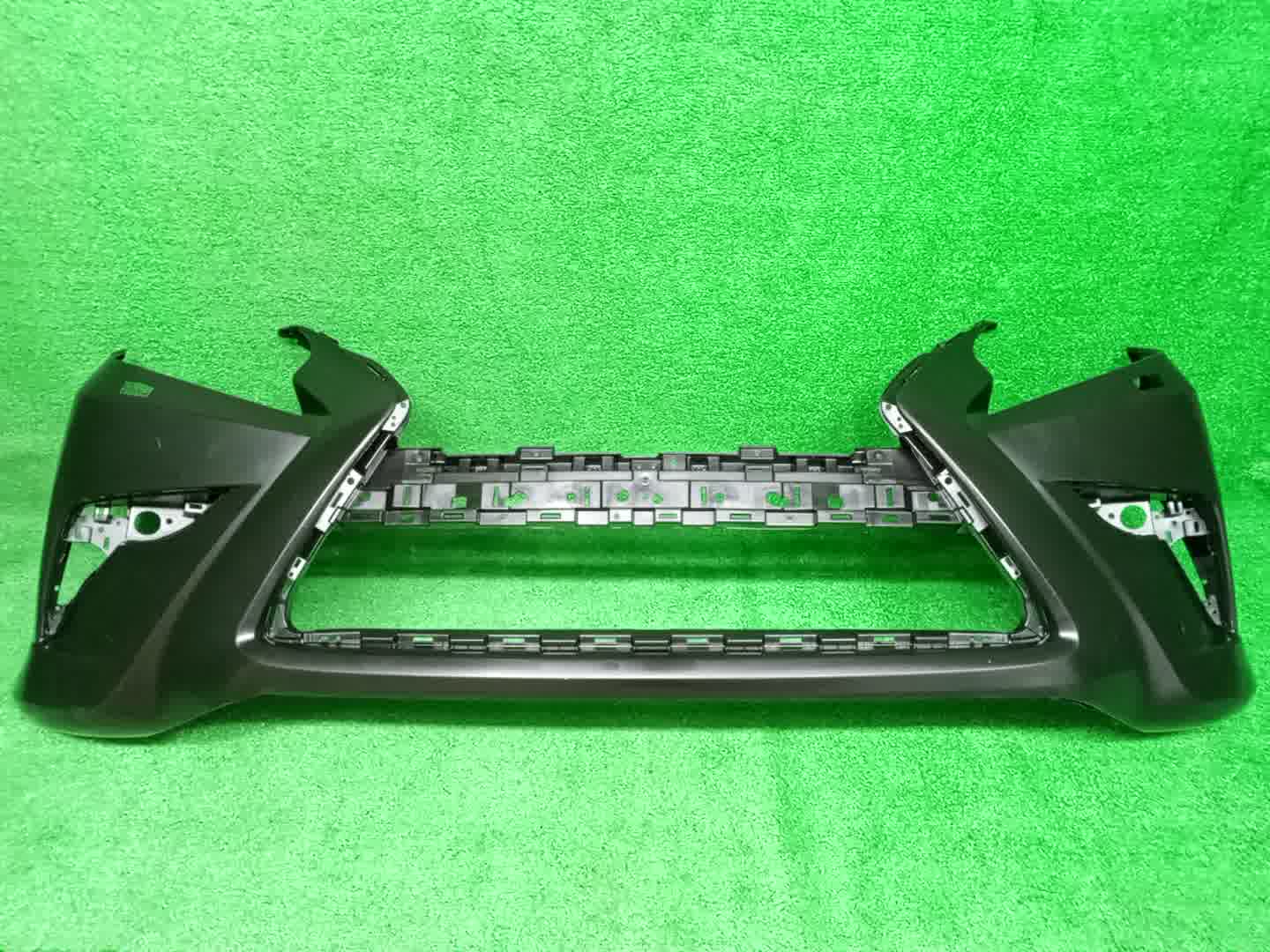 Бампер передний LEXUS GX460 URJ150 52119-6C901 1 ракурс