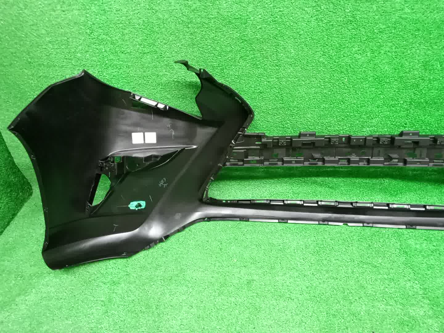 Бампер передний LEXUS GX460 URJ150 52119-6C901 2 ракурс