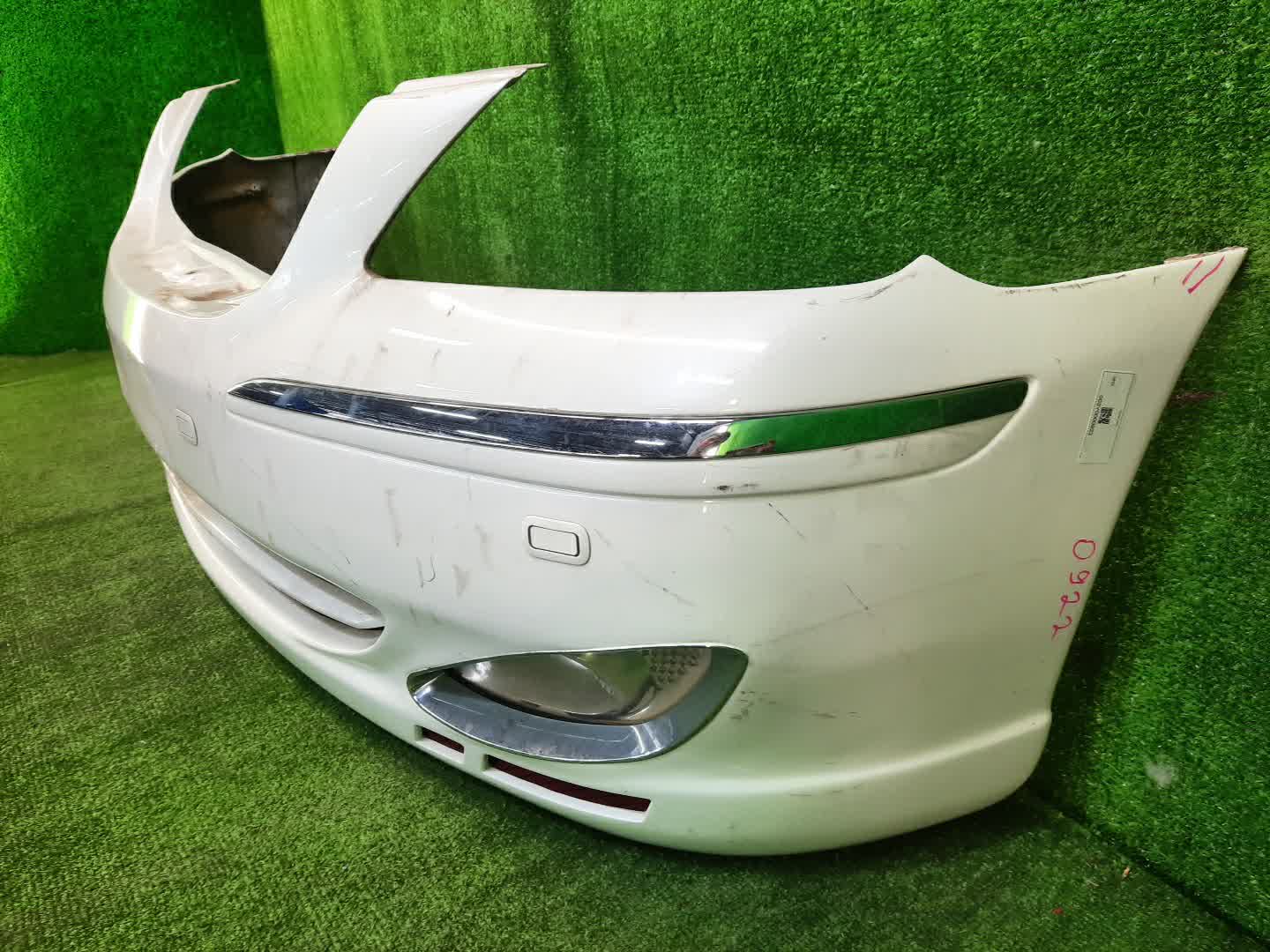 Бампер передний TOYOTA CROWN MAJESTA UZS186 0922 2 ракурс
