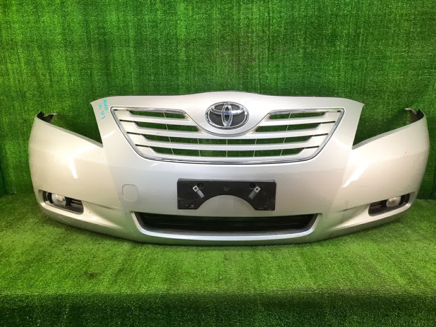 Бампер передний TOYOTA CAMRY, ALTIS AHV40, GSV40, ACV40, ACV45, ACV40N, ACV45N 0924 1 ракурс