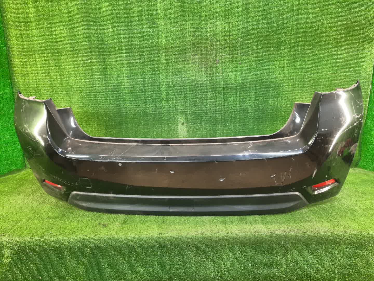 Бампер задний SUBARU IMPREZA GP2, GP3, GP6, GP7 0951 1 ракурс