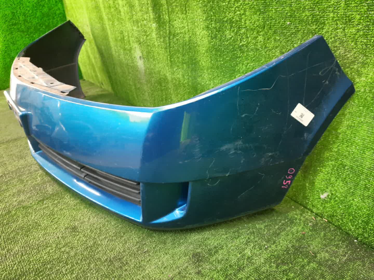 Бампер передний NISSAN WINGROAD Y11 0958 2 ракурс