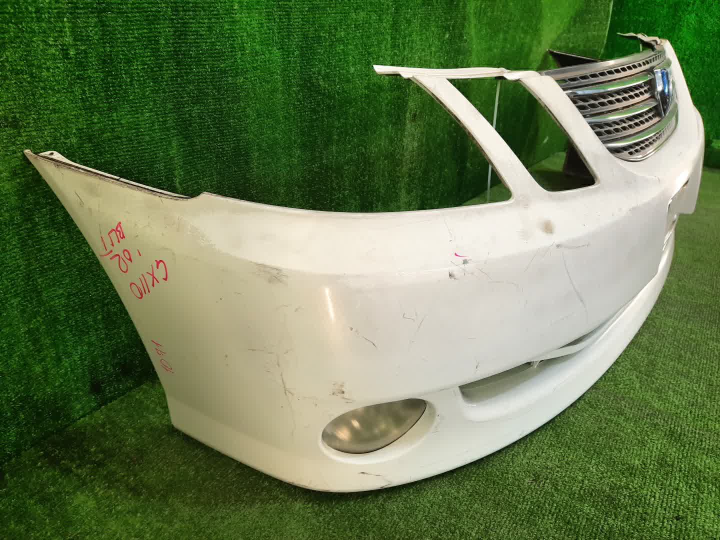 Бампер передний TOYOTA MARK II BLIT JZX110W, JZX115W, GX110W, GX115W 1071 5 ракурс