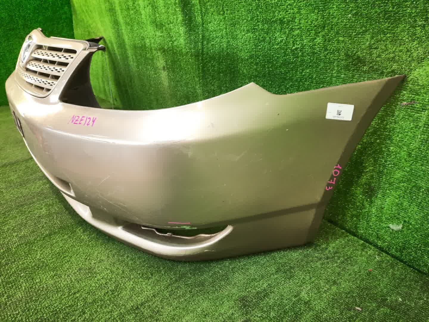 Бампер передний TOYOTA ALLEX, COROLLA RUNX ZZE124, NZE121, ZZE122, ZZE123, NZE124 1073 2 ракурс