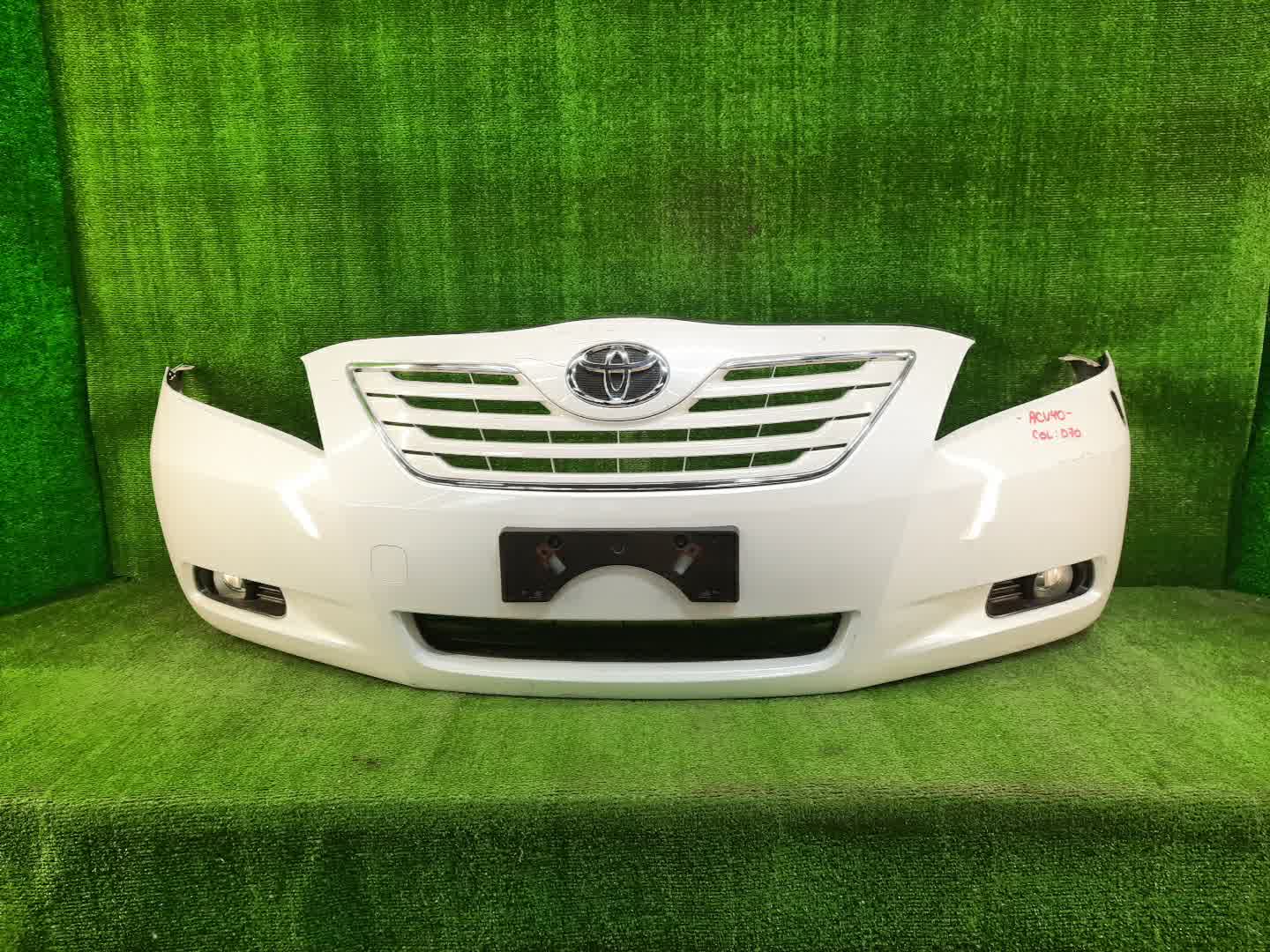 Бампер передний TOYOTA CAMRY, ALTIS AHV40, GSV40, ACV40, ACV45, ACV40N, ACV45N 1080 1 ракурс