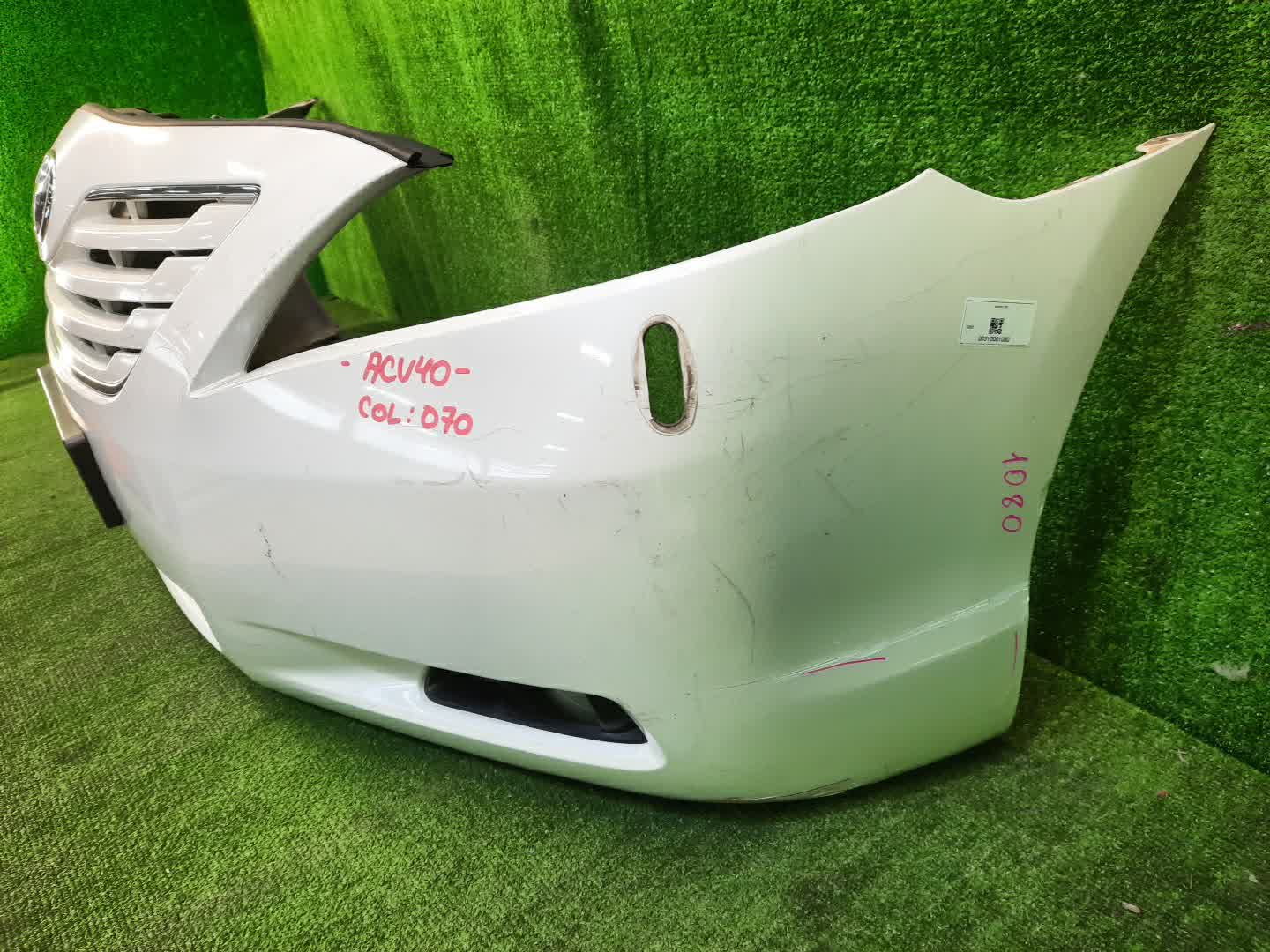 Бампер передний TOYOTA CAMRY, ALTIS AHV40, GSV40, ACV40, ACV45, ACV40N, ACV45N 1080 2 ракурс