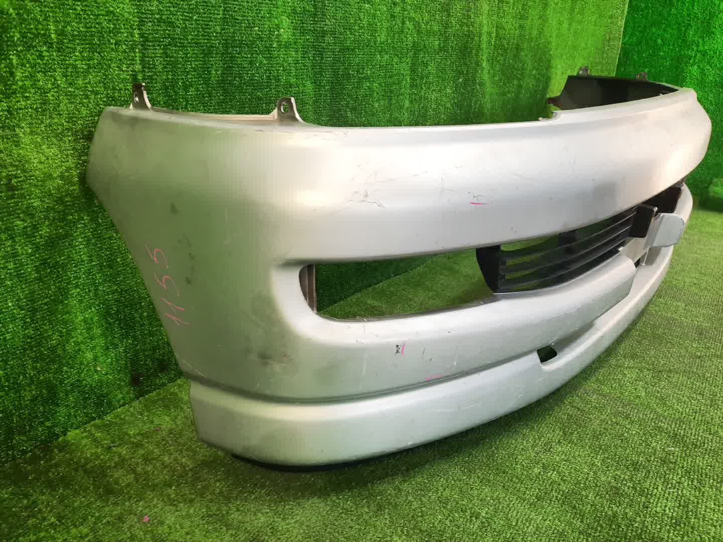 Бампер передний TOYOTA HIACE REGIUS KCH40G, RCH47W, RCH41W, KCH40W, LXH49V, KCH41W, KCH46W 1155 5 ракурс