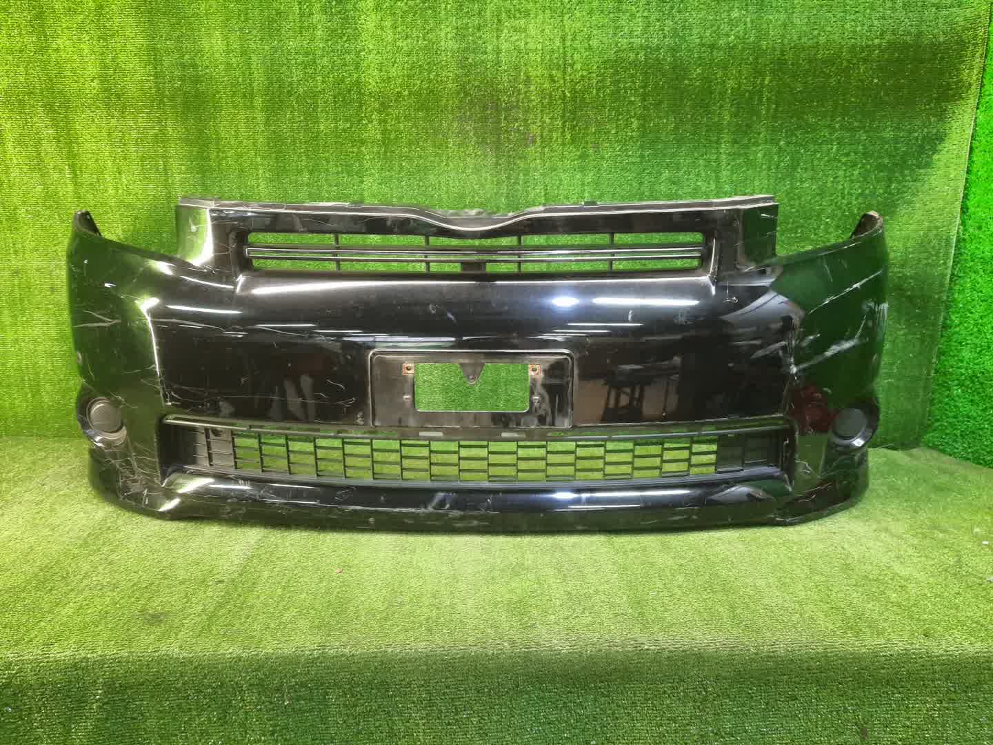 Бампер передний TOYOTA VOXY ZRR75W, ZRR70W, ZRR75G, ZRR70G 1381 1 ракурс
