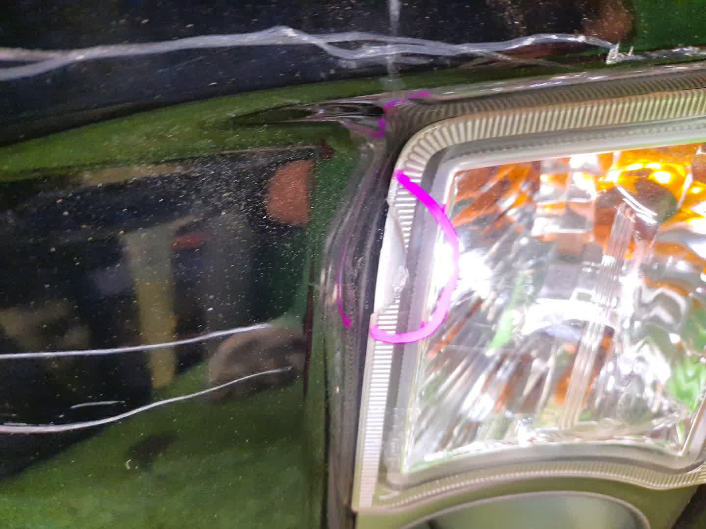 Бампер передний TOYOTA PRIUS ZVW30 1384 3 ракурс