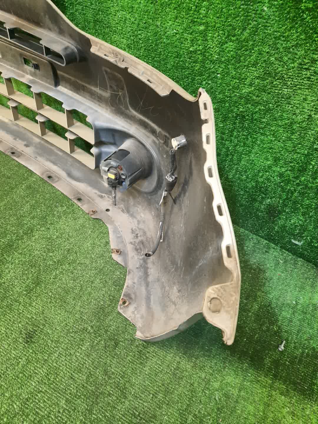 Бампер передний NISSAN CUBE Z12 1395 5 ракурс