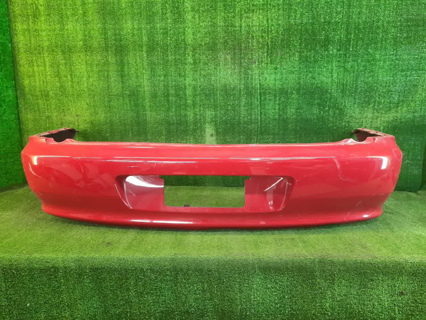 Бампер задний MITSUBISHI LANCER CEDIA, LANCER CS3W, CS9W, CS2W, CS5W 1546 1 ракурс