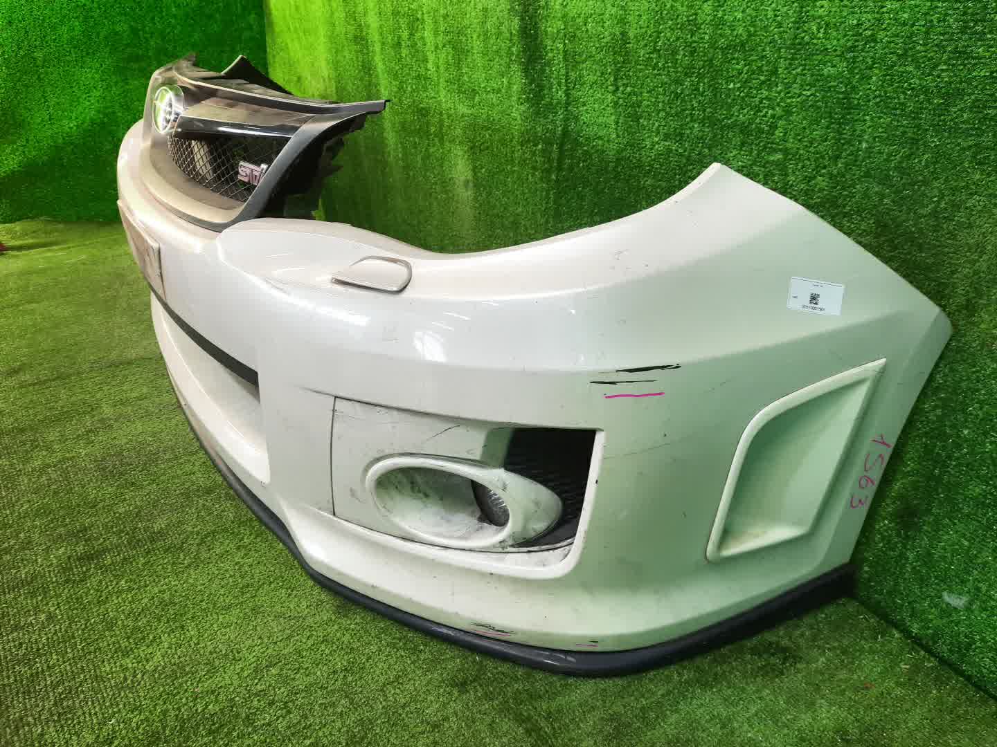 Бампер передний SUBARU IMPREZA WRX STI GVF 1563 2 ракурс
