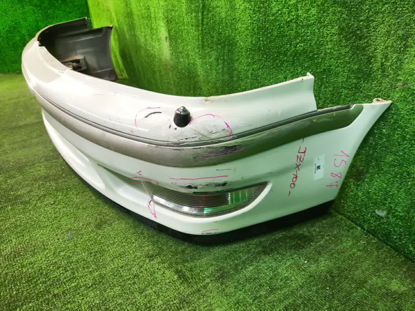 Бампер передний TOYOTA MARK II GX100, JZX100, JZX101, LX100, GX105, JZX105, SX100 1587 2 ракурс