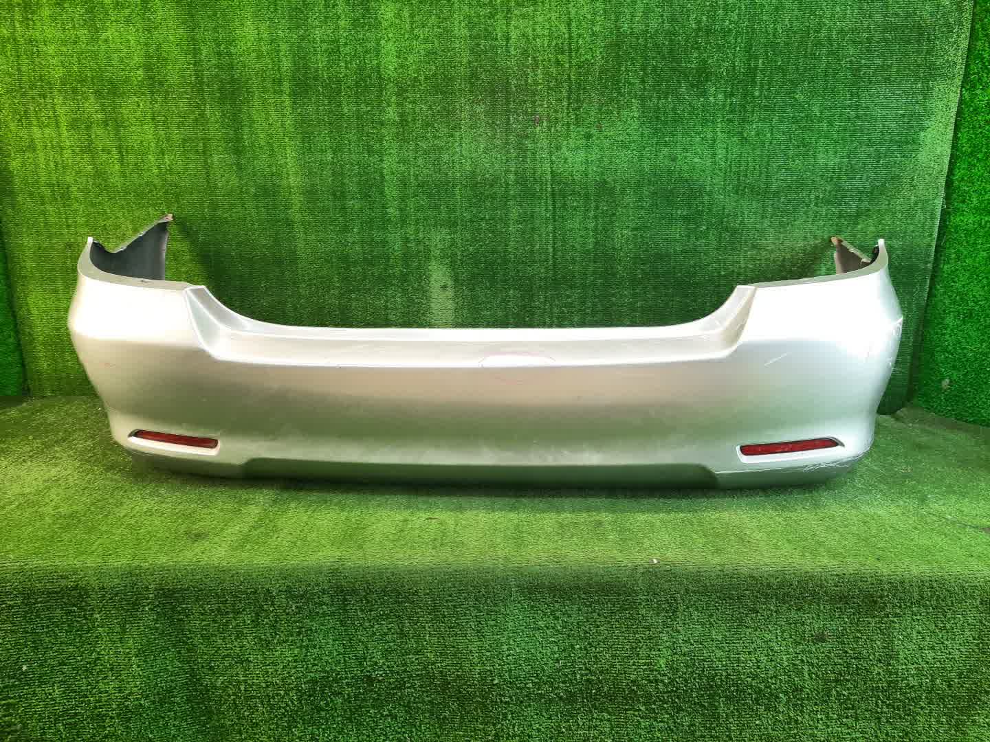 Бампер задний TOYOTA ALLION ZZT240, NZT240, AZT240, ZZT245 1620 1 ракурс