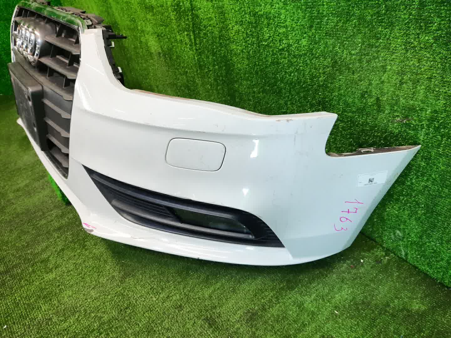 Бампер передний AUDI A4 8K2, B8, 8K5 8K0807065E 2 ракурс