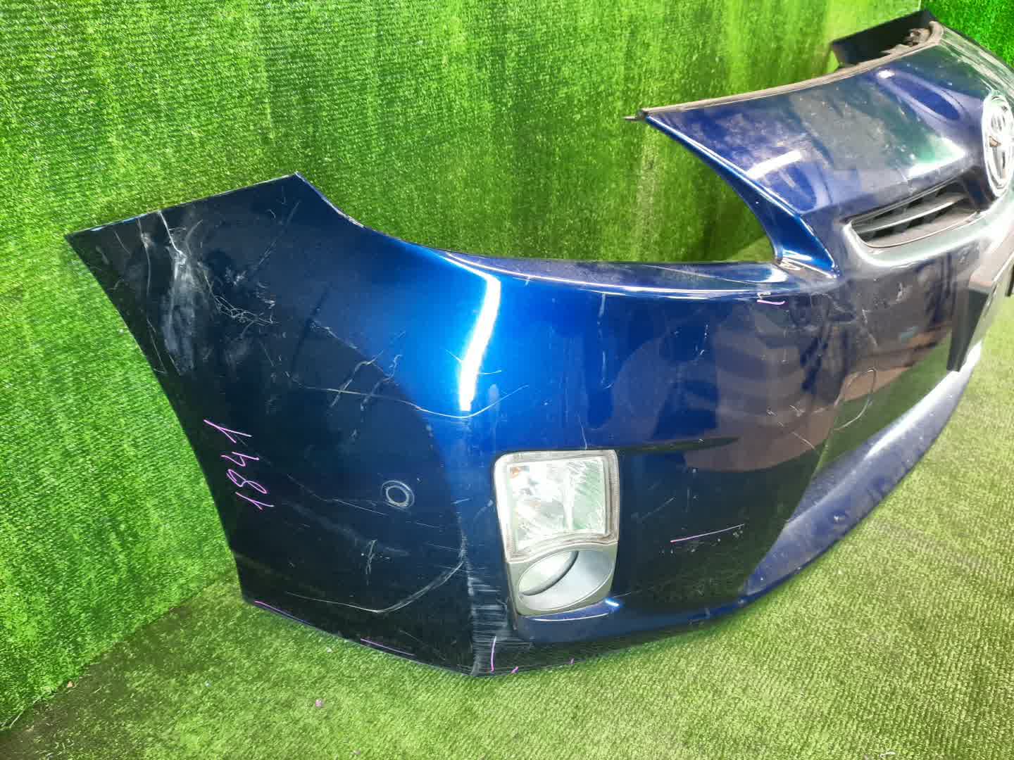 Бампер передний TOYOTA PRIUS ZVW30 1841 3 ракурс