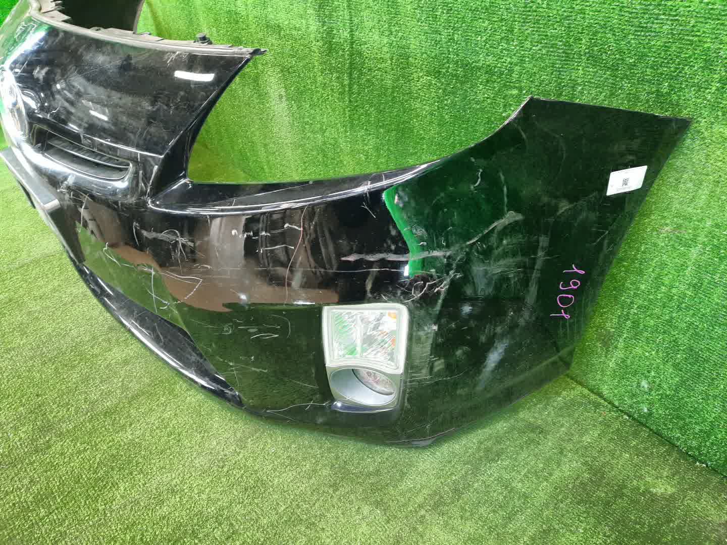 Бампер передний TOYOTA PRIUS ZVW30 1901 2 ракурс