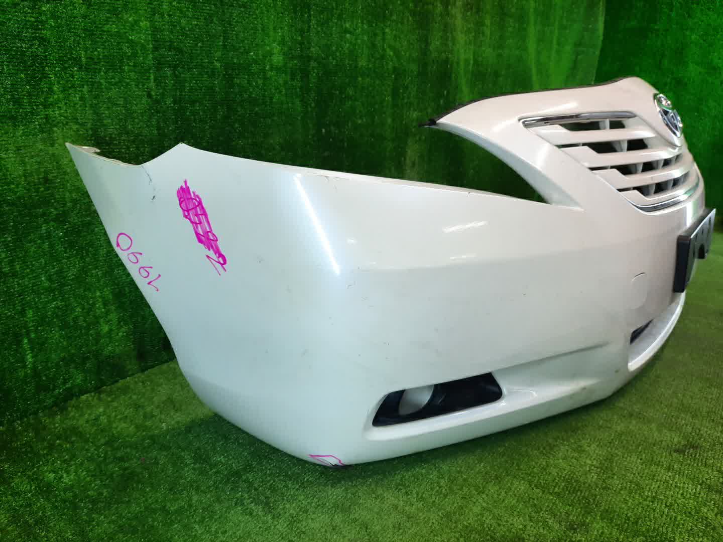 Бампер передний TOYOTA CAMRY, ALTIS AHV40, GSV40, ACV40, ACV45, ACV40N, ACV45N 1990 4 ракурс
