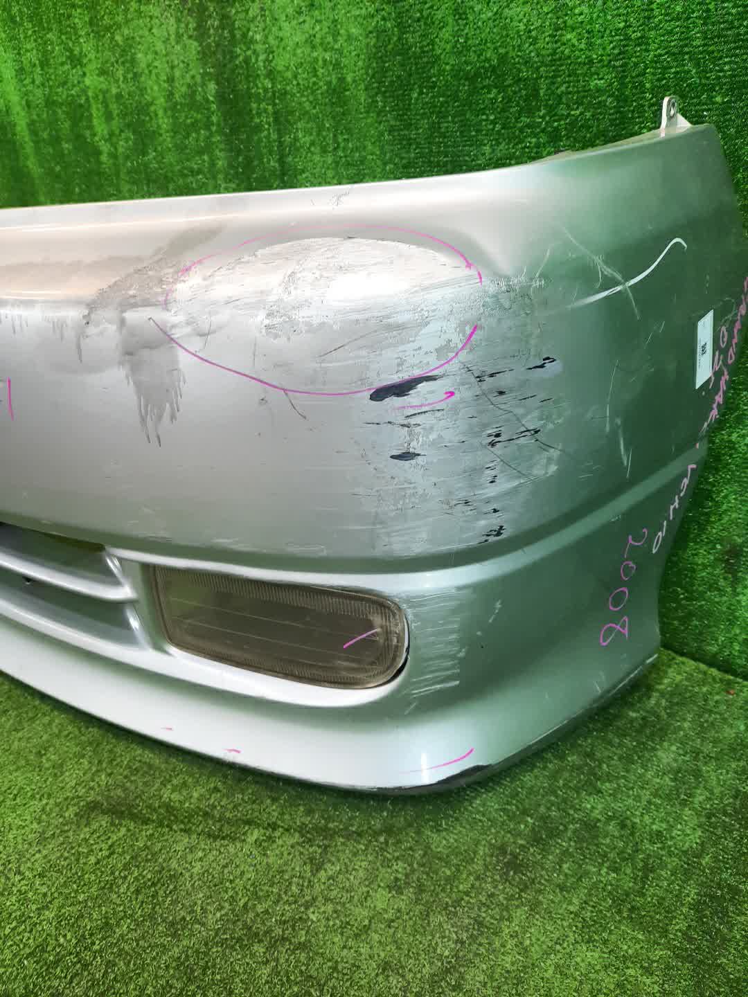 Бампер передний TOYOTA GRAND HIACE VCH10W, KCH10W, VCH16W, KCH16W, KCH11W 2008 3 ракурс