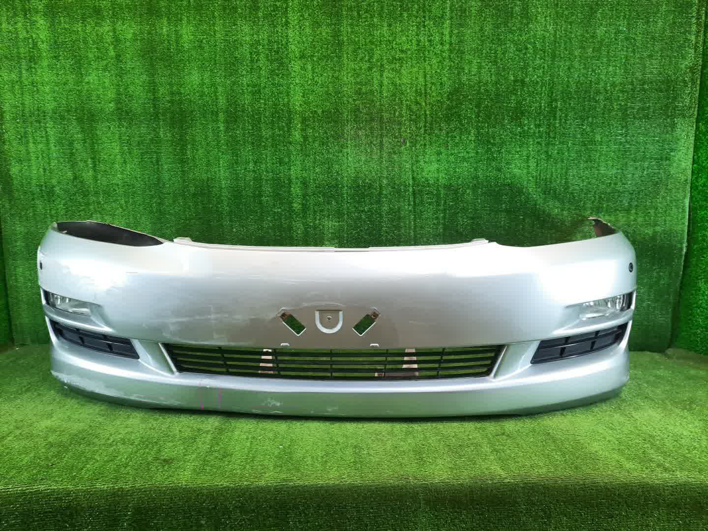 Бампер передний TOYOTA IPSUM ACM21W, ACM26W 2225 1 ракурс