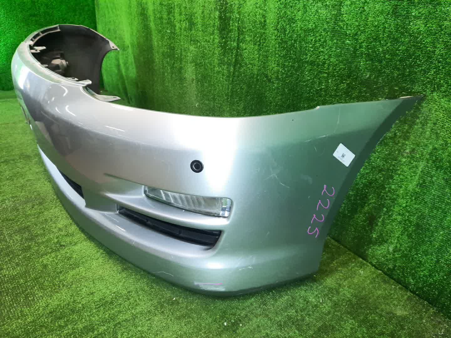 Бампер передний TOYOTA IPSUM ACM21W, ACM26W 2225 2 ракурс