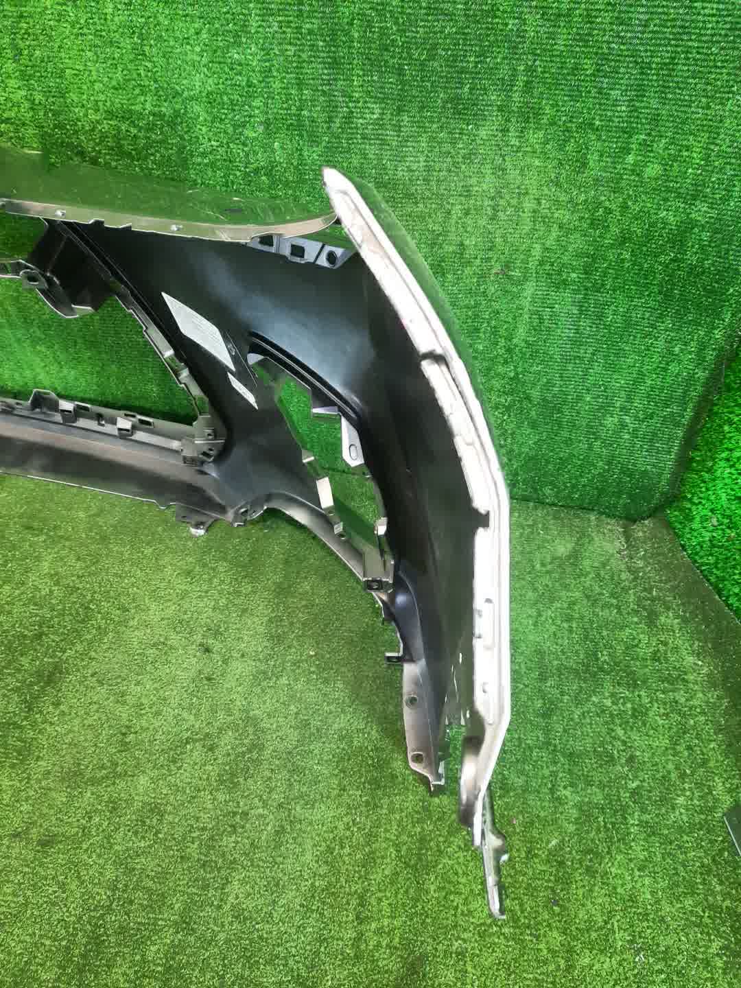 Бампер передний LEXUS NX300H AYZ10 52119-78141-B2 5 ракурс