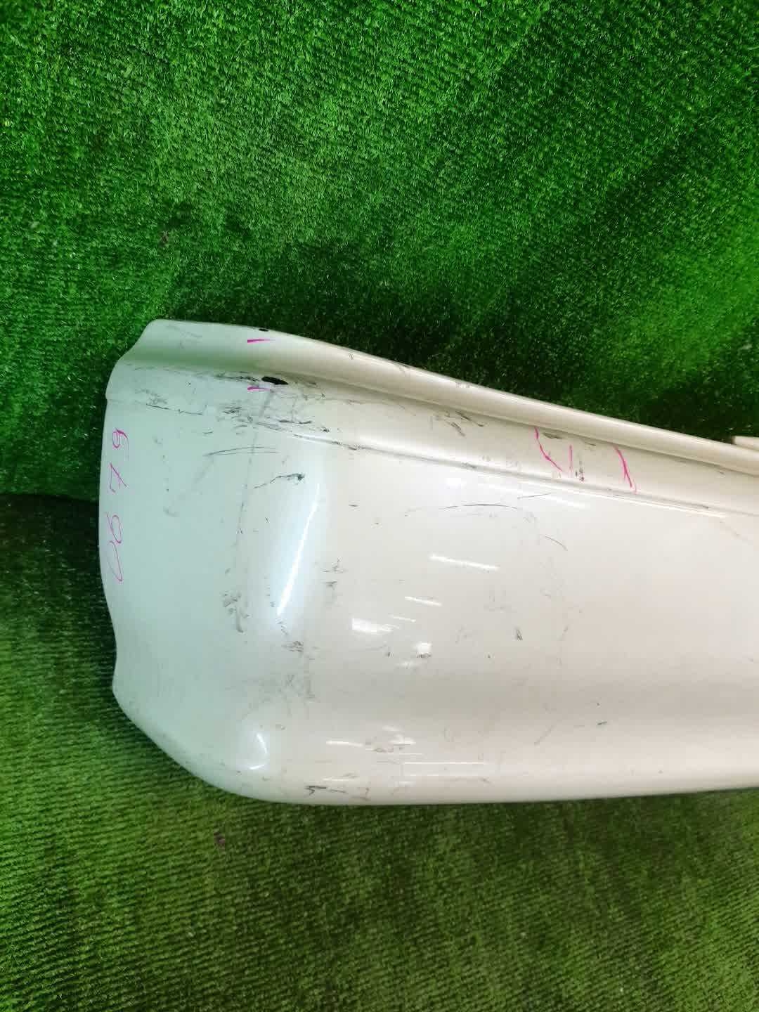 Бампер задний TOYOTA CRESTA GX100, JZX100, JZX101, LX100, GX105, JZX105, SX100 2679 2 ракурс