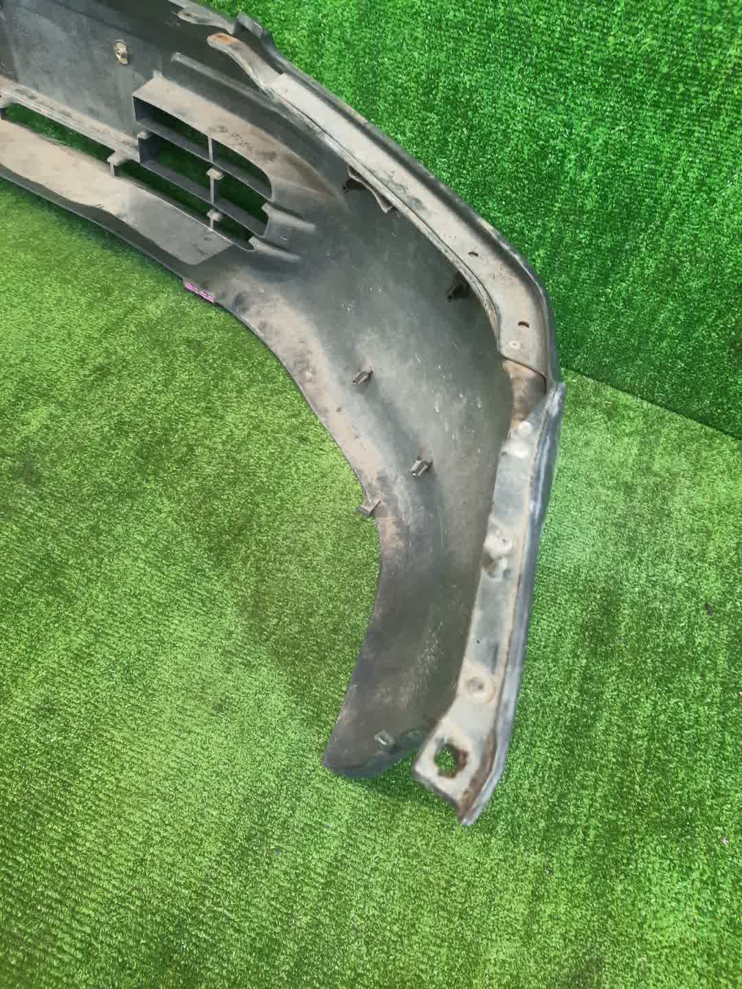 Бампер передний MITSUBISHI LANCER CEDIA, LANCER CS2A, CS5W, CS5A, CS3W, CS9W, CS9A, CS1A, CS2W, CS2V, CS3A, CS6A 2786 5 ракурс