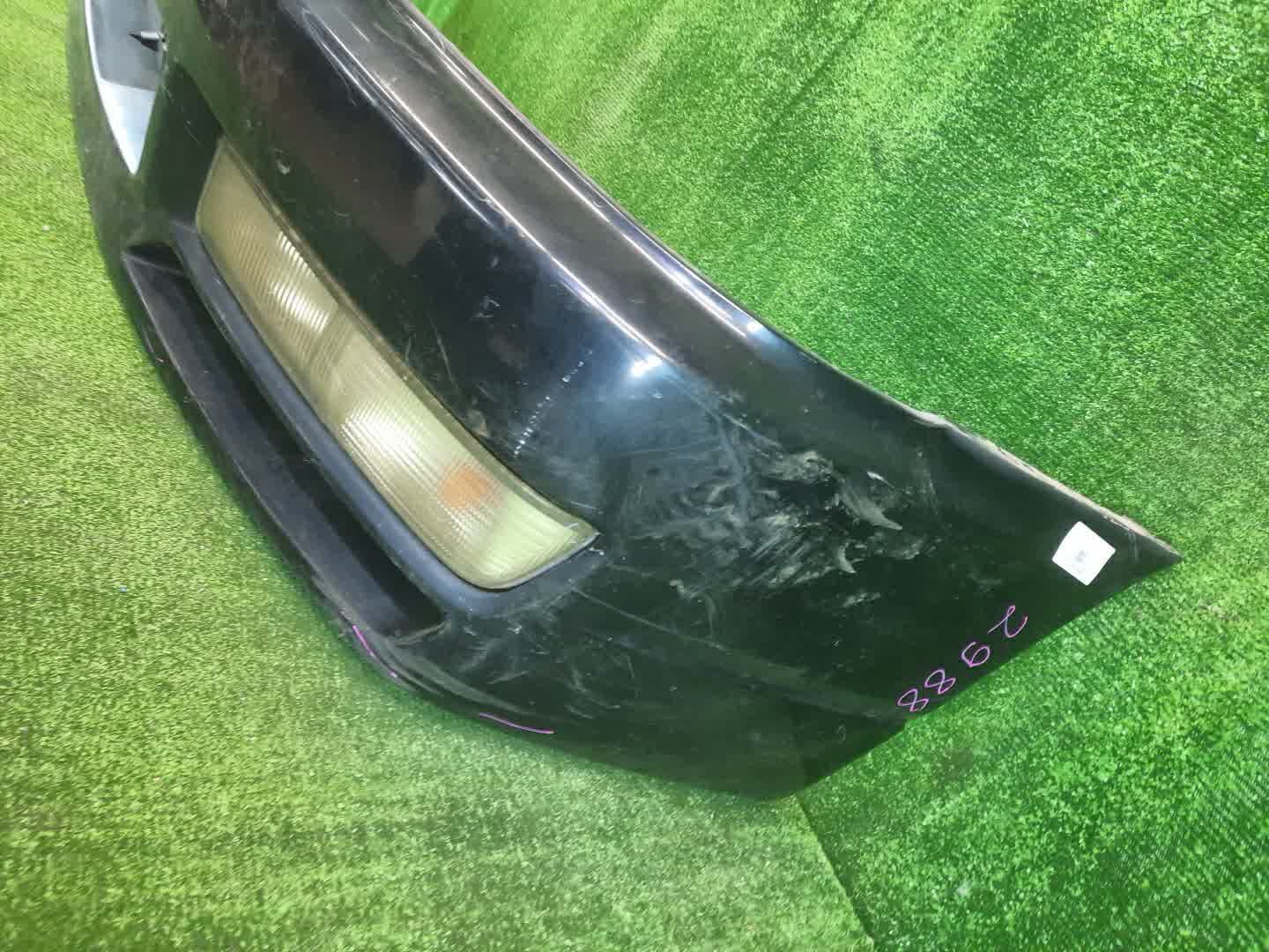 Бампер передний NISSAN LAUREL HC35, GNC35, GC35 2988 4 ракурс