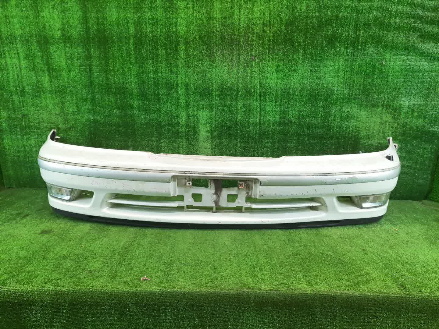 Бампер передний TOYOTA MARK II GX100, JZX100, JZX101, LX100, GX105, JZX105, SX100 3324 1 ракурс