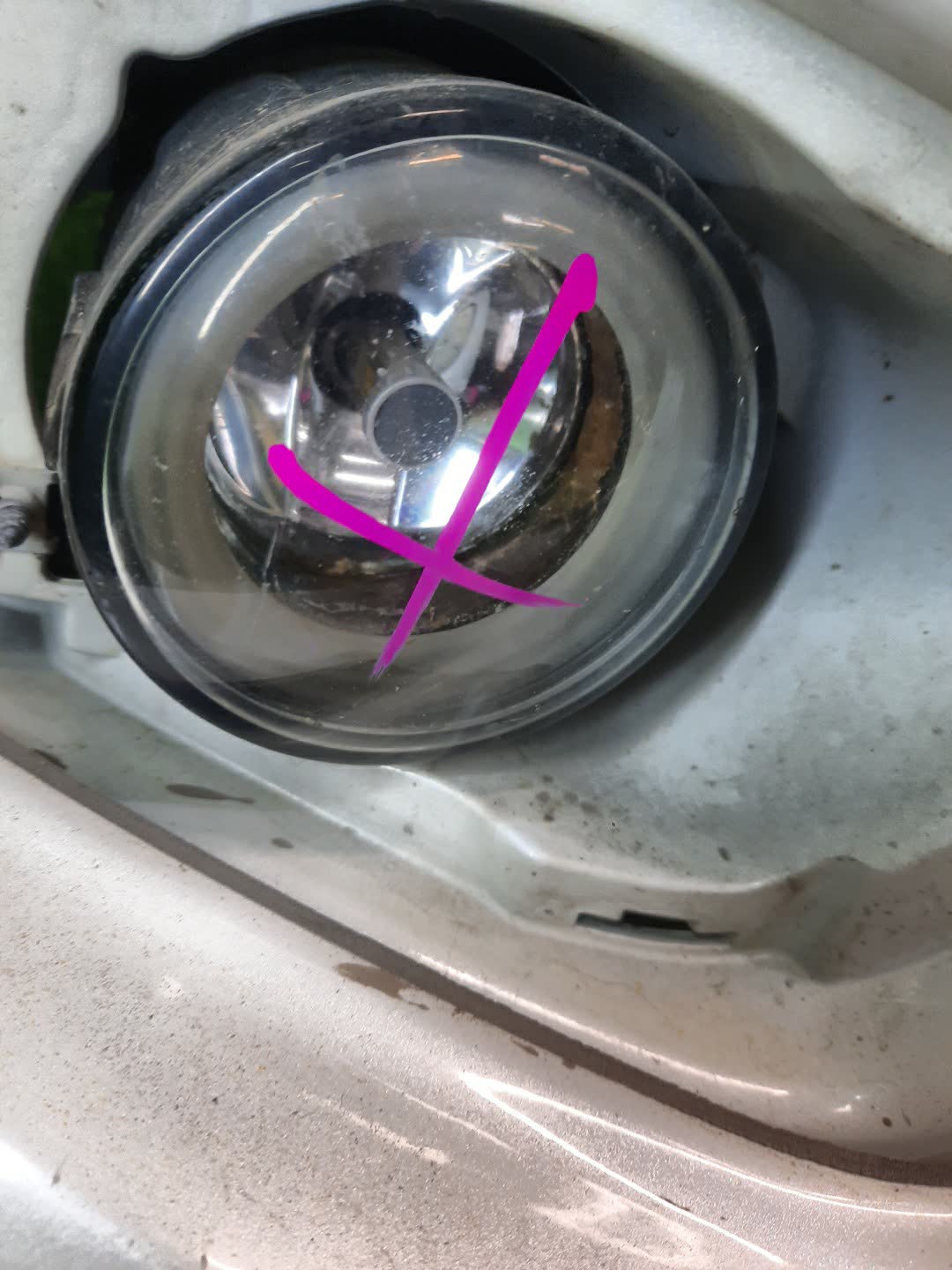 Бампер передний NISSAN SERENA C26 3587 3 ракурс