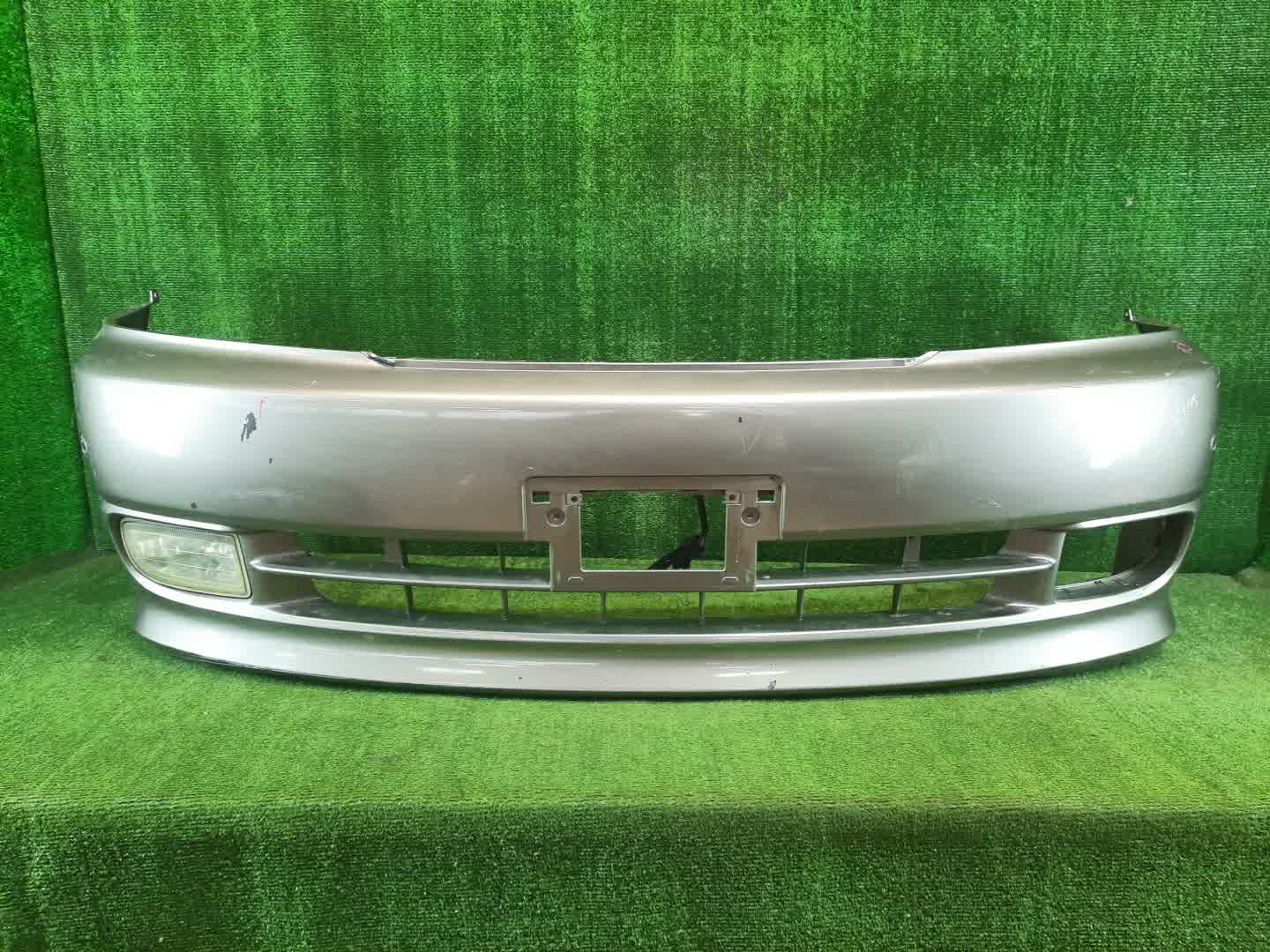 Бампер передний TOYOTA GRAND HIACE VCH10W, KCH10W, VCH16W, KCH16W, KCH11W 3617 1 ракурс