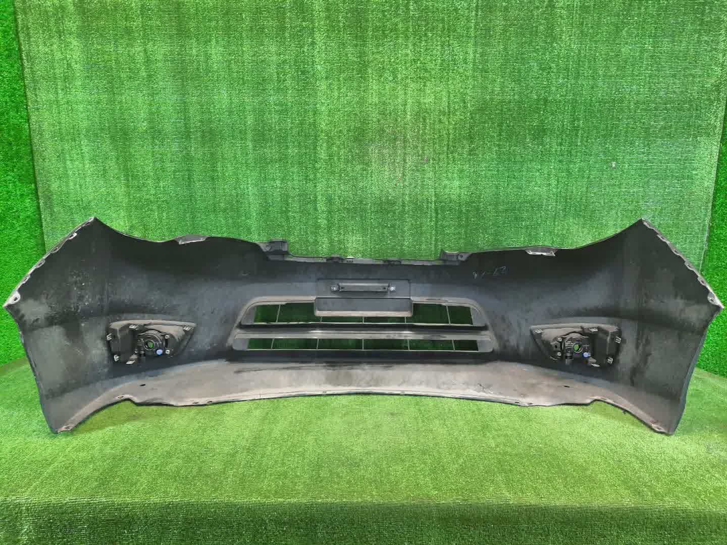 Бампер передний NISSAN SERENA C26 3856 5 ракурс