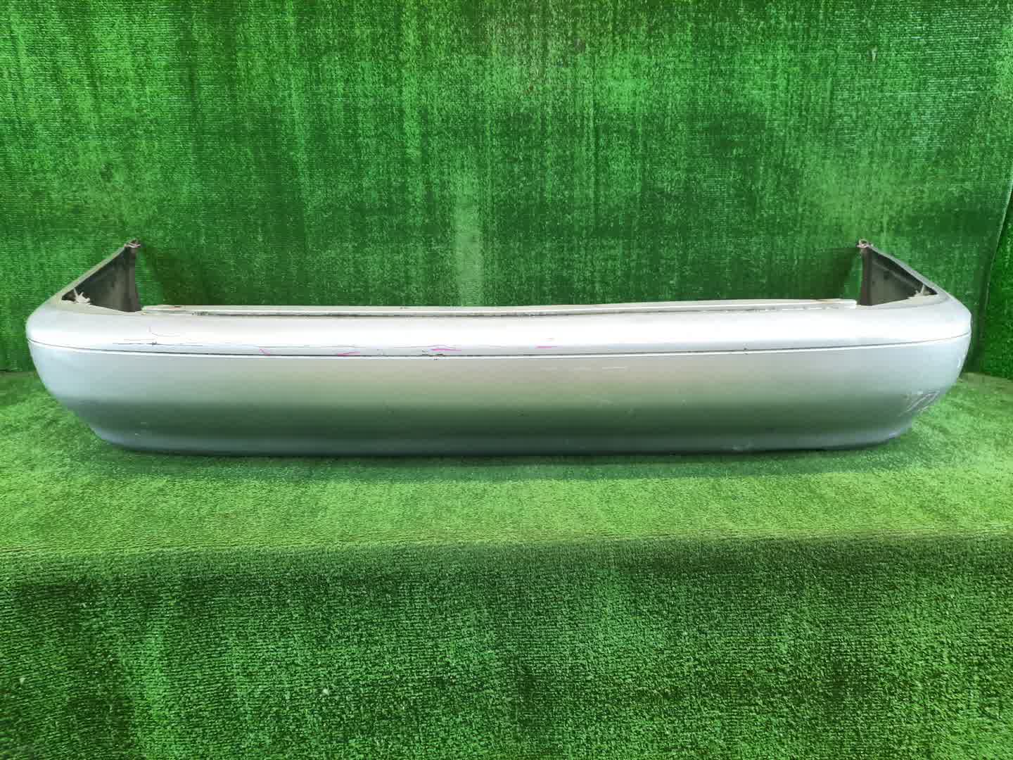 Бампер задний TOYOTA COROLLA AE111, AE114, AE110, EE111, CE110, CE114 3951 1 ракурс Бампер задний TOYOTA COROLLA AE111, AE114, AE110, EE111, CE110, CE114 3951 1 ракурс