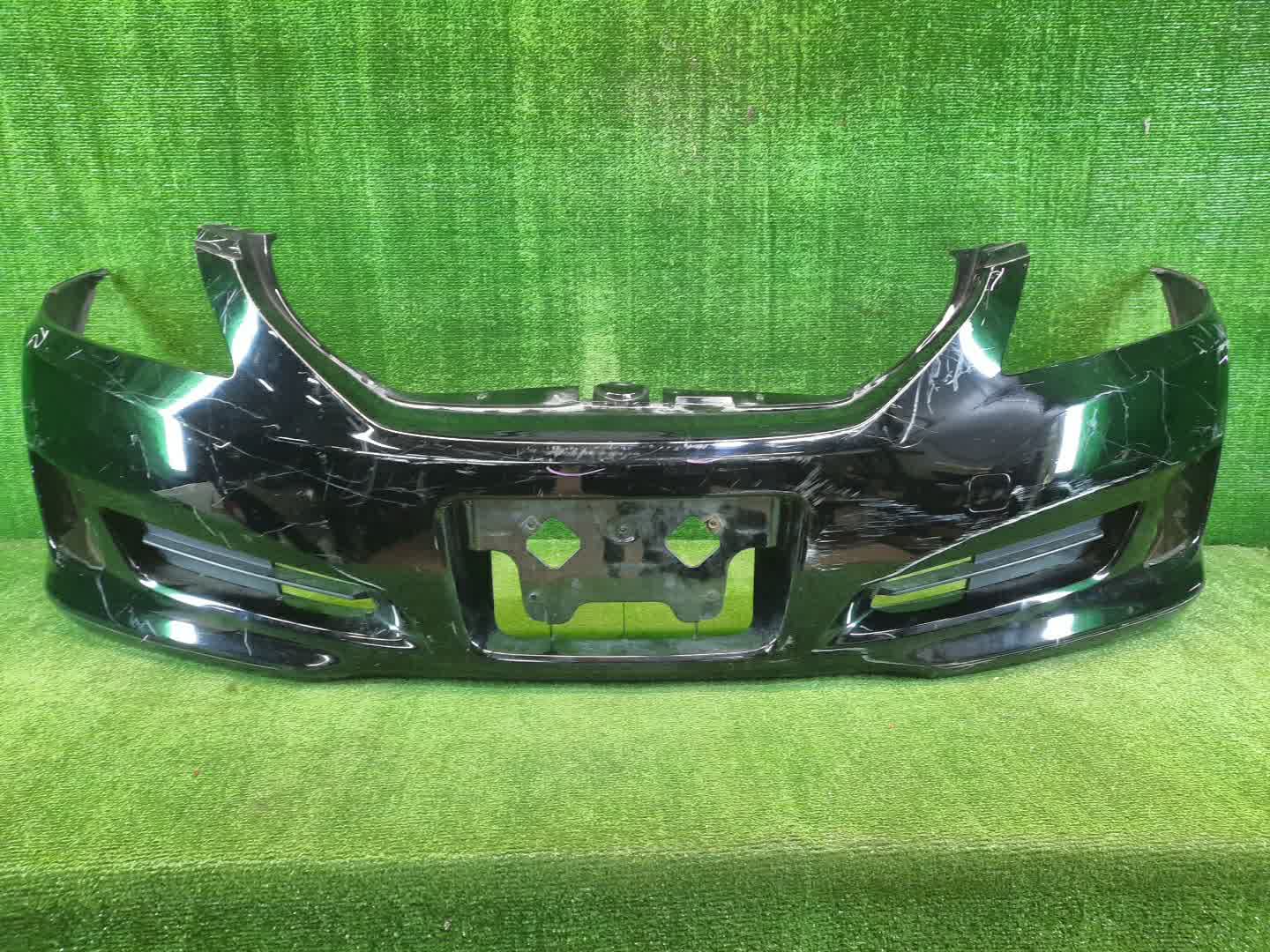 Бампер передний TOYOTA CROWN GRS200 4027 1 ракурс