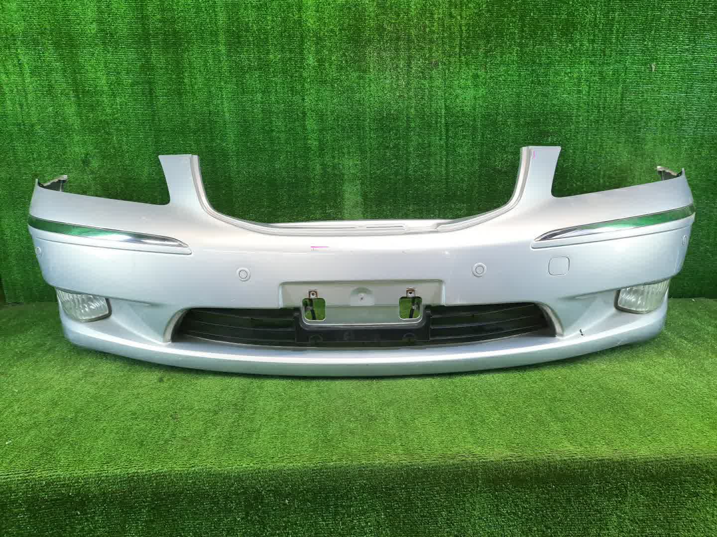 Бампер передний TOYOTA CROWN MAJESTA UZS187 4045 1 ракурс